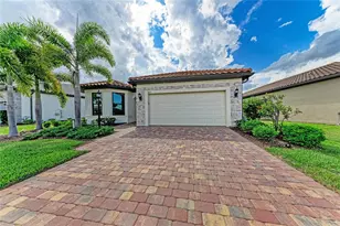 7412 Summerland Cove, Lakewood Ranch, FL 34202 - Photo 2