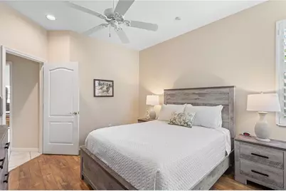 7106 La Ronda Court, Sarasota, FL 34238 - Photo 14