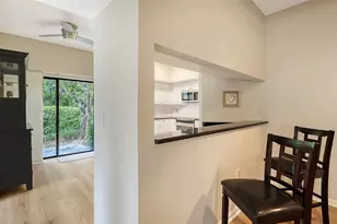1632 Starling Dr, Sarasota, FL 34231 - Photo 18