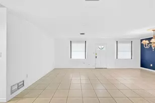 5927 Driftwood Ave, Sarasota, FL 34231 - Photo 6