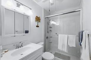390 301 Blvd W, Bradenton, FL 34205 - Photo 24
