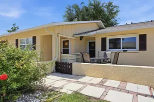 390 301 Blvd W, Bradenton, FL 34205 - Photo 6