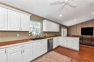 14705 Mossy Hammock Ln, Myakka City, FL 34251 - Photo 8