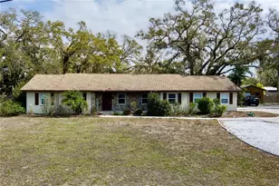6211 30th Ave E, Palmetto, FL 34221 - Photo 2