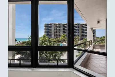 1211 Gulf Of Mexico Drive #109, Longboat Key, FL 34228 - Photo 28