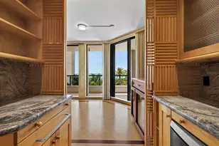 1211 Gulf of Mexico Dr, Longboat Key, FL 34228 - Photo 18