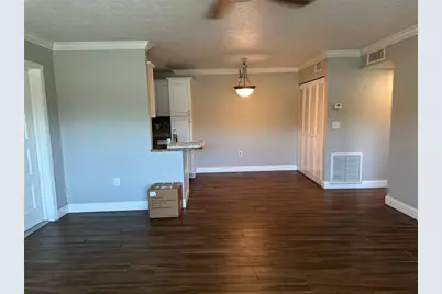 5800 Hollywood Boulevard #116, Sarasota, FL 34231 - Photo 6
