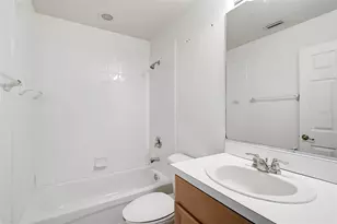 208 Cape Harbour Loop, Bradenton, FL 34212 - Photo 18