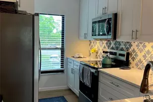 3049 Taywood Meadows, Sarasota, FL 34235 - Photo 2