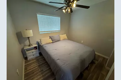 2751 72nd Avenue Drive E, Sarasota, FL 34243 - Photo 10