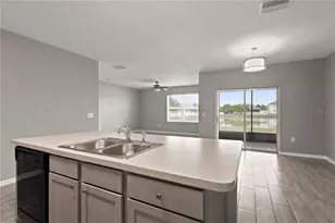 4042 Wayfarer Wy, Palmetto, FL 34221 - Photo 8