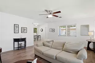 73 St Lucie Ave, Sarasota, FL 34232 - Photo 6