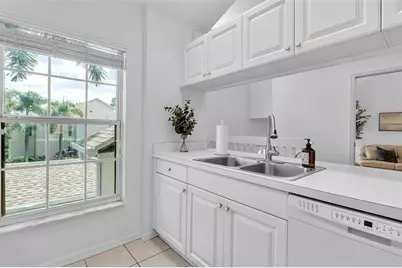 8340 Wingate Drive #1023, Sarasota, FL 34238 - Photo 14