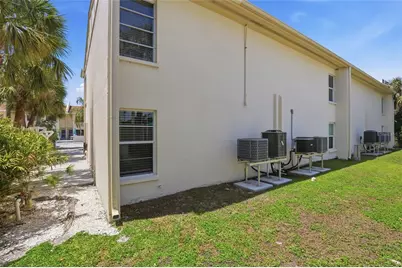 5950 Midnight Pass Road #101, Sarasota, FL 34242 - Photo 36