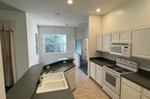7884 Kavanagh Ct, Sarasota, FL 34240 - Photo 8