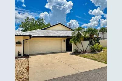 14 Idle Sands Drive, Venice, FL 34293 - Photo 2