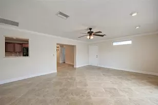 1330 Georgetowne Cir, Sarasota, FL 34232 - Photo 18