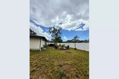 1330 Georgetowne Circle, Sarasota, FL 34232 - Photo 42