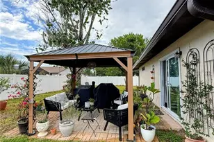 1330 Georgetowne Cir, Sarasota, FL 34232 - Photo 46