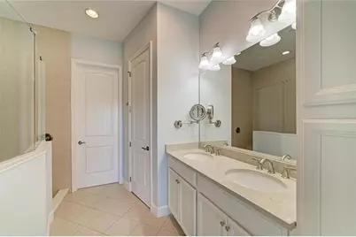 340 Sapphire Lake Drive #201, Bradenton, FL 34209 - Photo 34