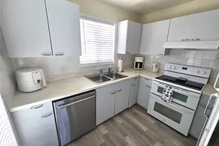 840 Audubon Dr, Bradenton, FL 34209 - Photo 10