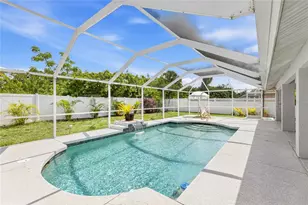 4817 Post Pointe Dr, Sarasota, FL 34233 - Photo 4