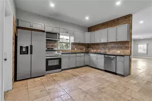 1536 25th St, Sarasota, FL 34234 - Photo 10