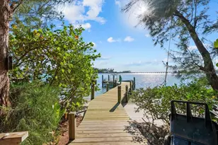 7143 La Lenaire Dr, Longboat Key, FL 34228 - Photo 56