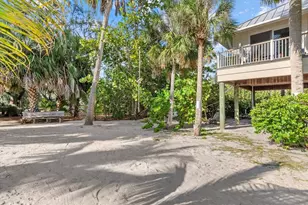 7143 La Lenaire Dr, Longboat Key, FL 34228 - Photo 60