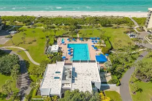 1045 Gulf of Mexico Dr, Longboat Key, FL 34228 - Photo 40