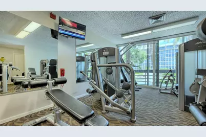 1045 Gulf Of Mexico Drive #301, Longboat Key, FL 34228 - Photo 50