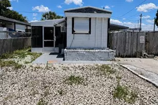 1810 Holiday Dr, Holiday, FL 34691 - Photo 1