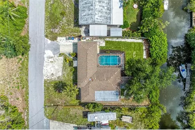 312 Winfield Way, Nokomis, FL 34275 - Photo 8