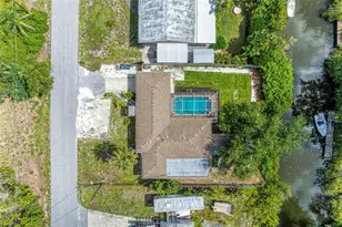 312 Winfield Way, Nokomis, FL 34275 - Photo 8