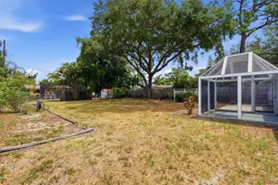 2233 Alice Rd, Sarasota, FL 34231 - Photo 32