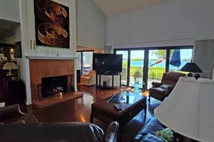 1335 Landings Dr, Sarasota, FL 34231 - Photo 14