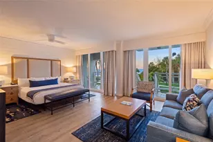 240 Sands Point Rd, Longboat Key, FL 34228 - Photo 6