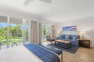 240 Sands Point Rd, Longboat Key, FL 34228 - Photo 8