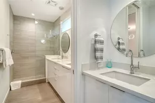 1350 5th St, Sarasota, FL 34236 - Photo 28
