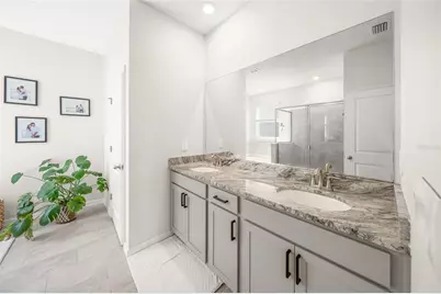 2013 Midnight Pearl Drive, Sarasota, FL 34240 - Photo 12