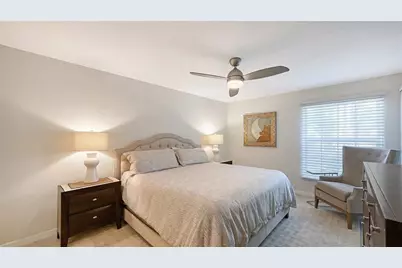 4729 Winslow Beacon #11, Sarasota, FL 34235 - Photo 16