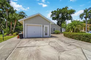 2209 68th Dr E, Ellenton, FL 34222 - Photo 42