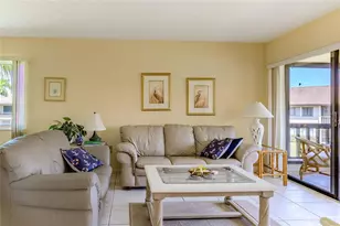 5191 Lake Village Dr, Sarasota, FL 34235 - Photo 6