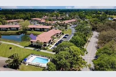 5191 Lake Village Drive #2, Sarasota, FL 34235 - Photo 2