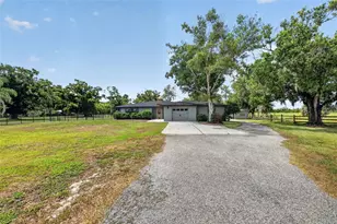 6147 Hupa Rd, Sarasota, FL 34241 - Photo 12