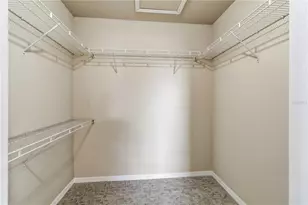 1025 Villagio Cir, Sarasota, FL 34237 - Photo 18