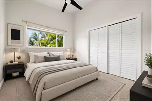 3317 Bougainvillea St, Sarasota, FL 34239 - Photo 12