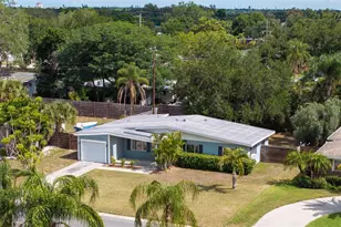 3317 Bougainvillea St, Sarasota, FL 34239 - Photo 64