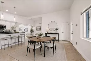 3317 Bougainvillea St, Sarasota, FL 34239 - Photo 6