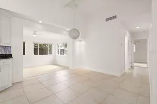 3317 Bougainvillea St, Sarasota, FL 34239 - Photo 28